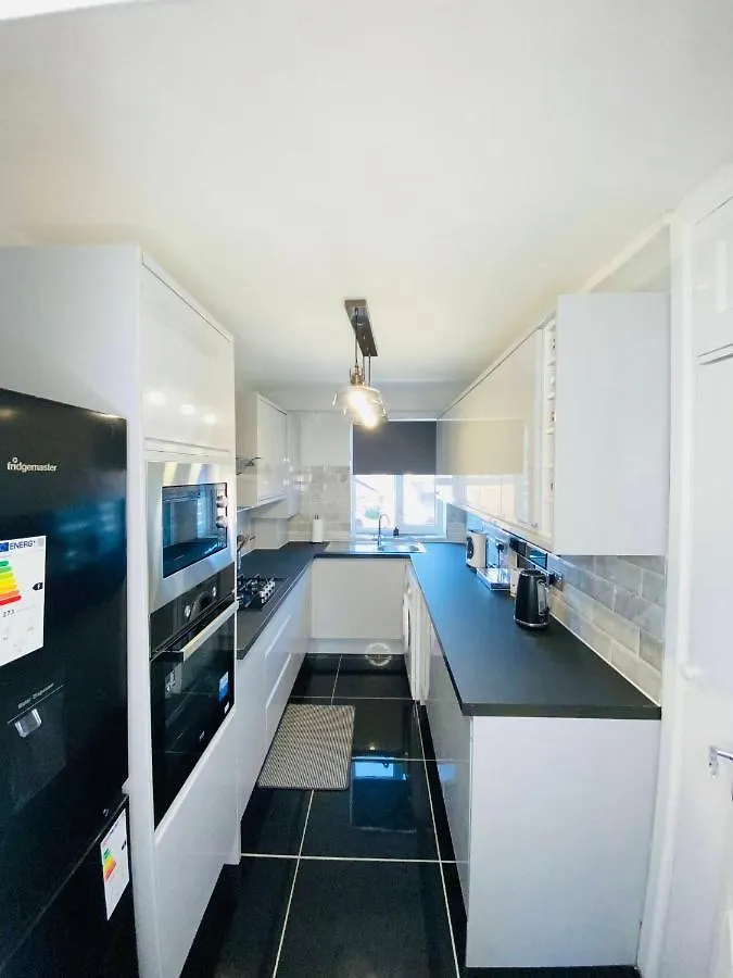 Bright, Spacious, Modern Interior Decor 2 Bedrooms Apartment With Amazing Views Londres 0*,