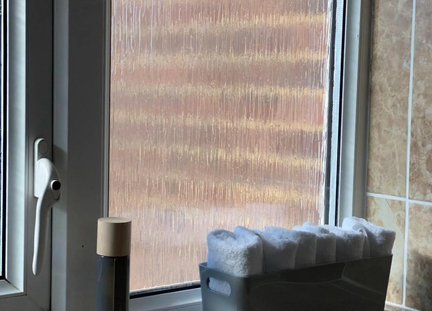 Bright, Spacious, Modern Interior Decor 2 Bedrooms Apartment With Amazing Views Londres